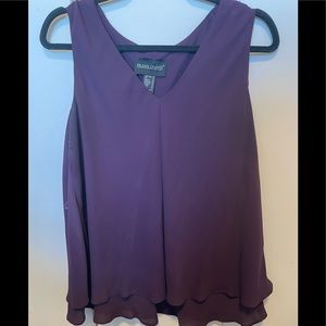 Frank Lyman v-neck blouse